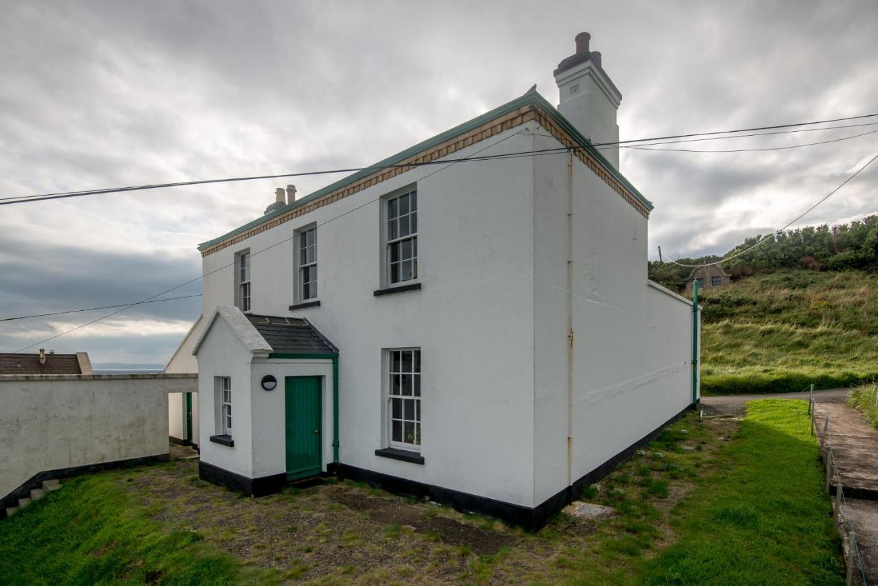 Blackhead Lighkeeper'S Houses, Antrim Whitehead Exteriör bild